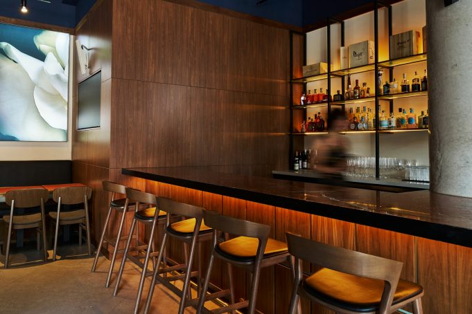 How Modern Bar Stools Are Transforming Restaurant Interiors